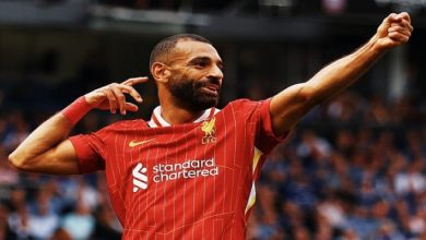 صورة محمد صلاح يكتب التاريخ بعقد خرافي مع ليفربول